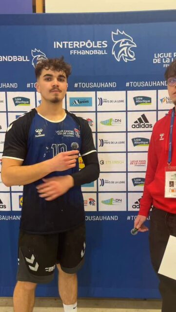 🔥 [𝑰𝙉𝑻𝙀𝑹𝙋𝑶𝙇𝑬𝙎 𝙈𝑨𝙎𝑪𝙐𝑳𝙄𝑵𝙎]

🎙️ Interview n°8
Noah CARIOU, joueur de @liguecentre_vdl_handball revient en quelques mots sur la défaite 33-41 contre @aurahandball 

#InterpôlesMasculins2026 #Handball #pôles